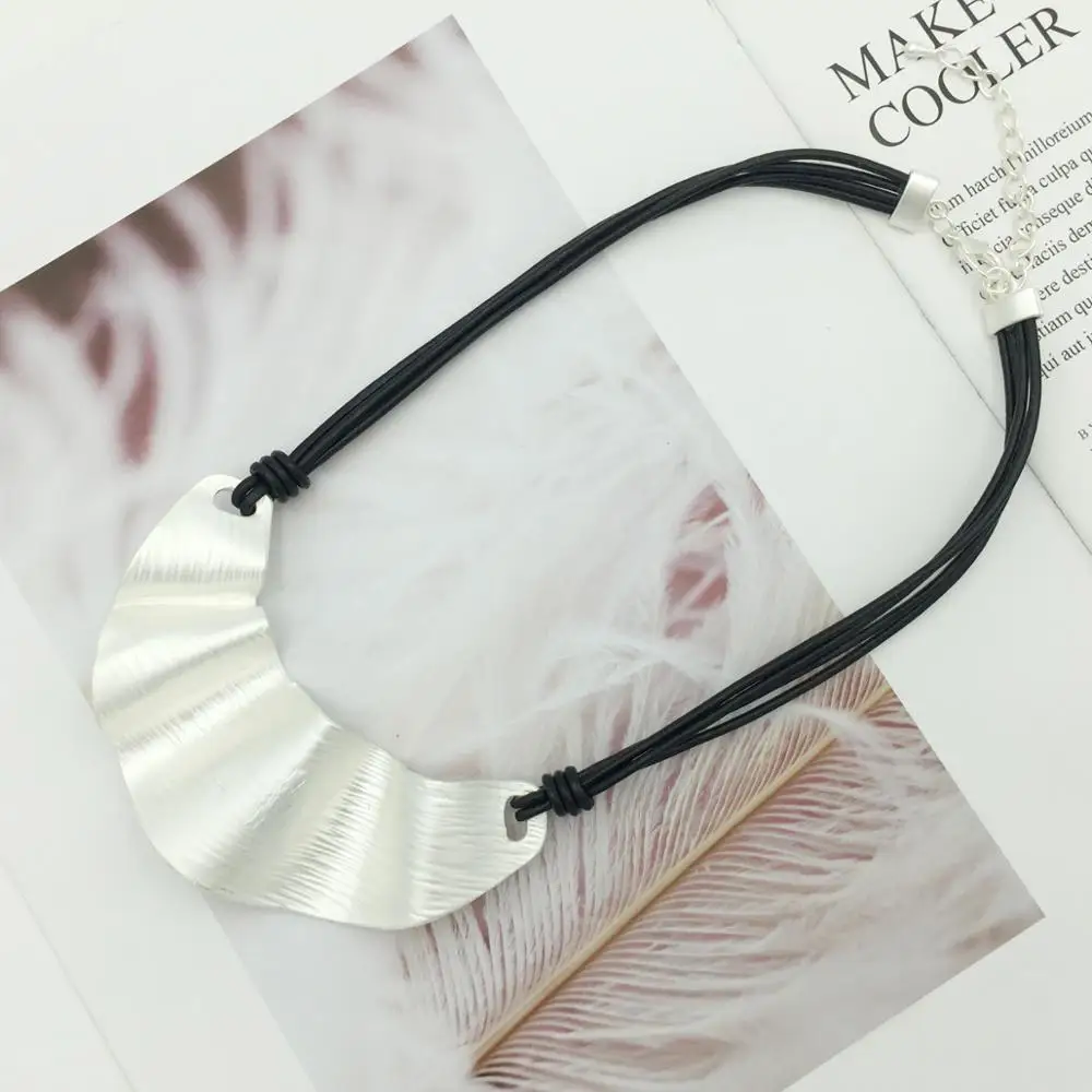 Alloy Choker Statement Necklace Cowhide Rope Collares Necklaces & Pendants Women Gift Kolye Fashion Jewelry