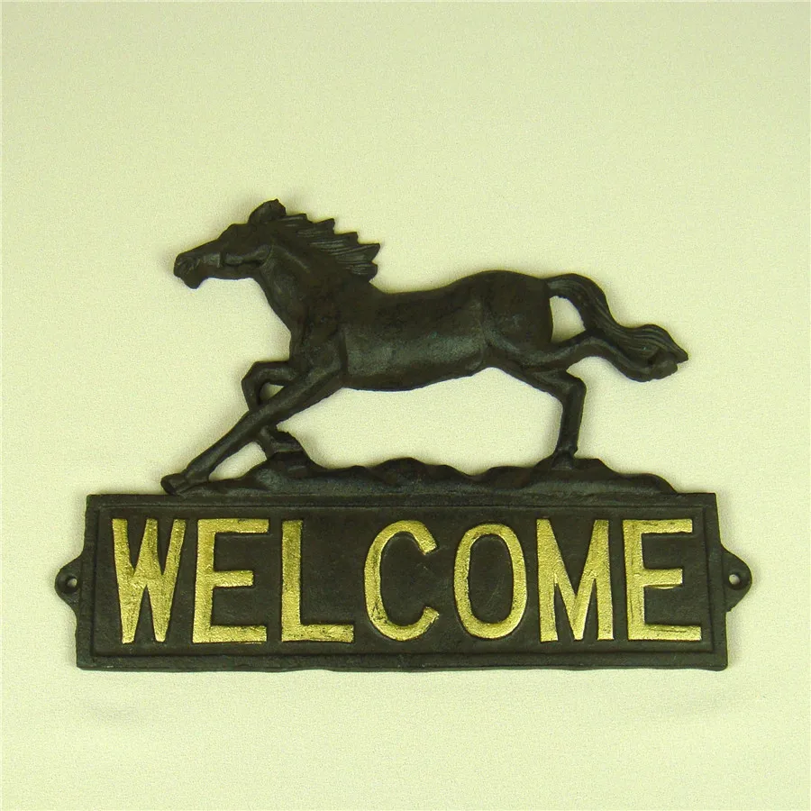 

Cast Iron Horse Figurine Welcome Plaque Decorative Metal Mustang Statue Greetings Panel Ornament Craft for Door and Wall Decor