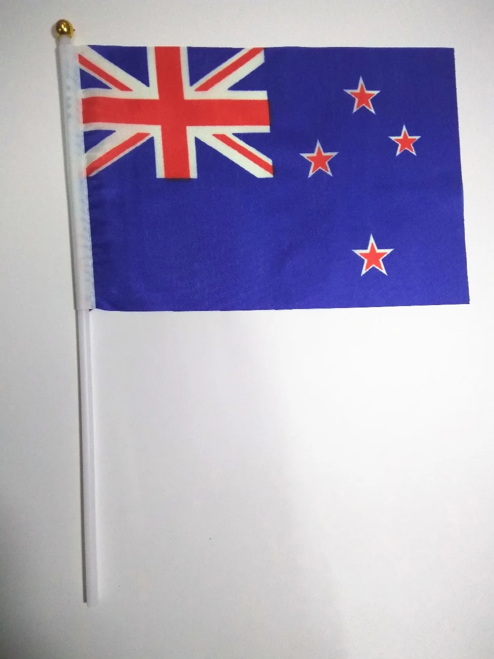 Wholesale Hand wave banners New Zealand small National flags polyester materials with pole 14*21 cm