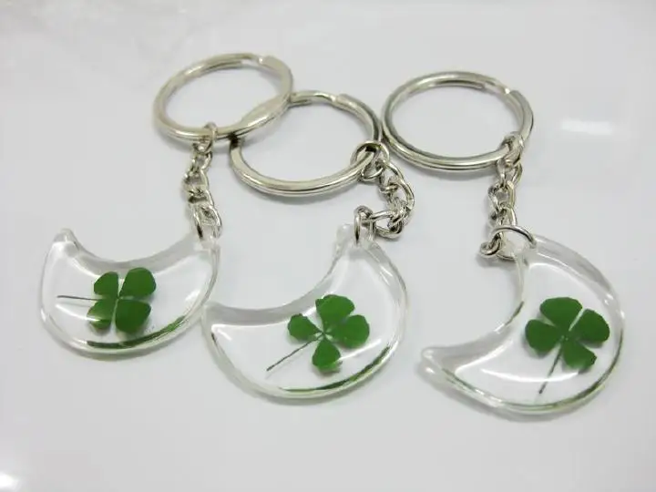 wholesale 12 pcs SHAMROCK JEWELRY AWESOME REAL FOUR LEAF CLOVER MOON STYLE KEYCHAIN