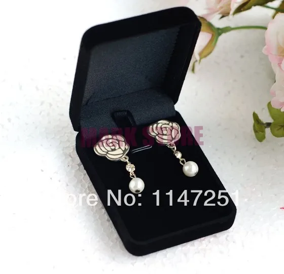 Wholesale 12Pcs/Lot 8x6x3cm Black Velvet Jewelry Box Fashion Necklace Gift Box Favor Earrings Display Packaging Boxes Case