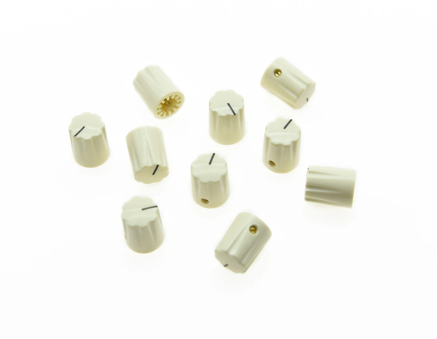 10pcs ivory  Guitar Scalloped Edge Davies 1900H Style AMP Knob Effect Pedal Knobs