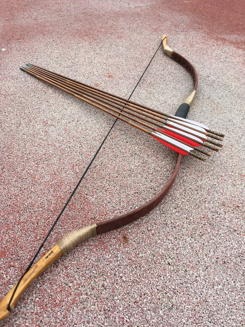 Arc Recurve de Tir à l'Arc, 20-60Ibs, Beau Longbow Chinois en Peau de Porc + 6 Flèches en Bambou pour la html