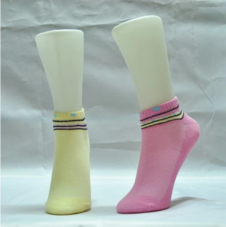 Fashionable Style  Plastic Feet Mannequin High Quality Manikin Foot Produce In Guangzhou