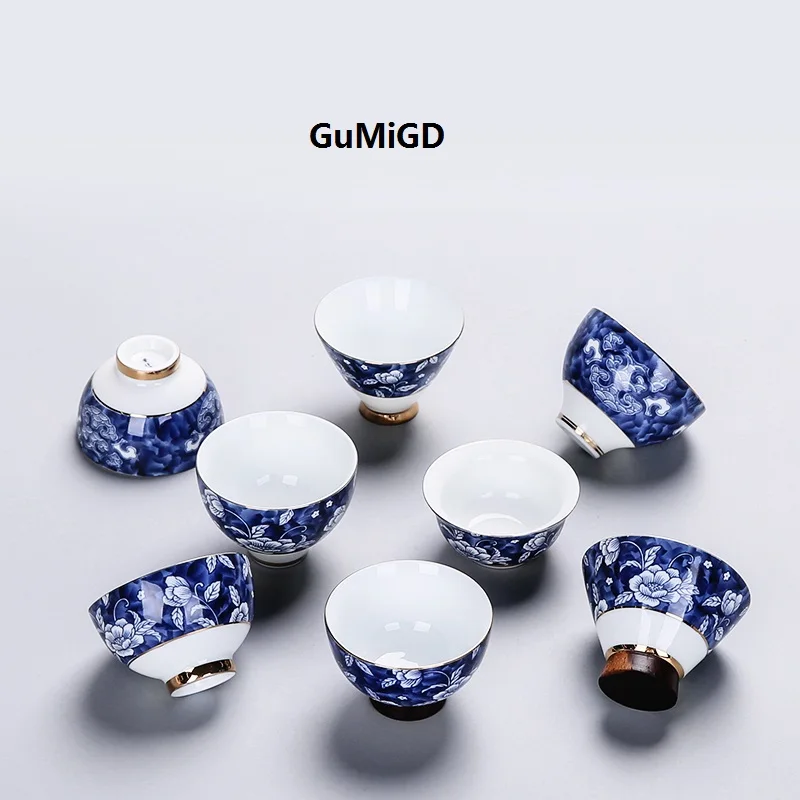 

Jingdezhen blue and white porcelain gold cup Master ceramic personal cup family Kung Fu tea set tea cup