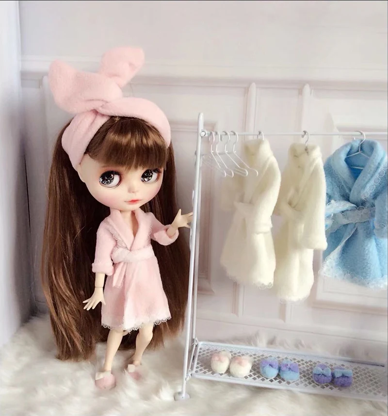 3PCS/Set  Dolls clothing Night-gown 4 Colors Night-robe + Hairband + Plush Slipper for  dolls accessories