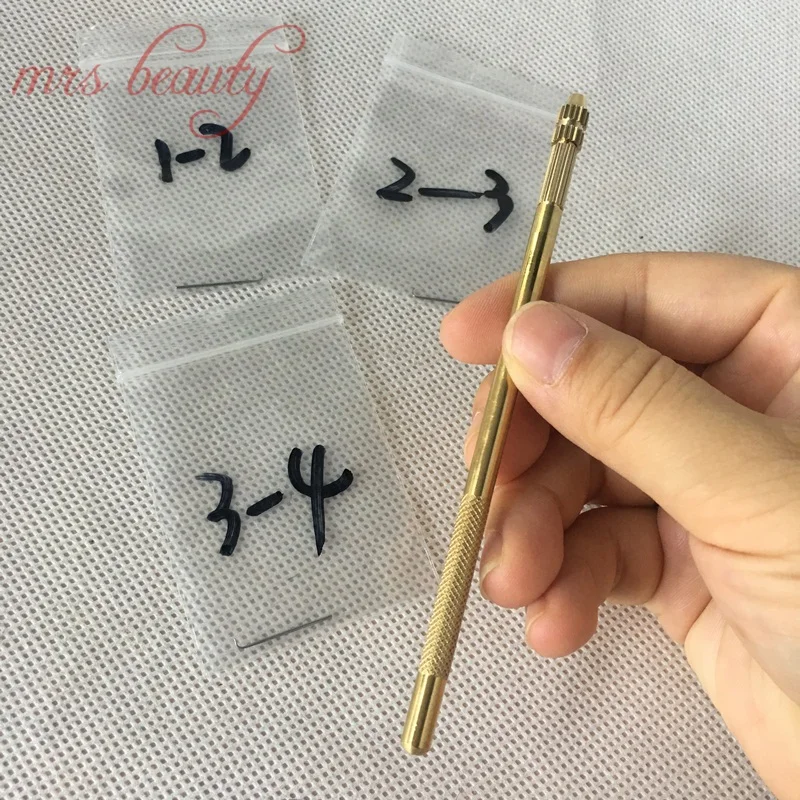 Feature：  Length：14cm  Material: Pulling Needle- stainless steel & METAL  Packing list: 1 set include 1 needle holder with 3 pcs