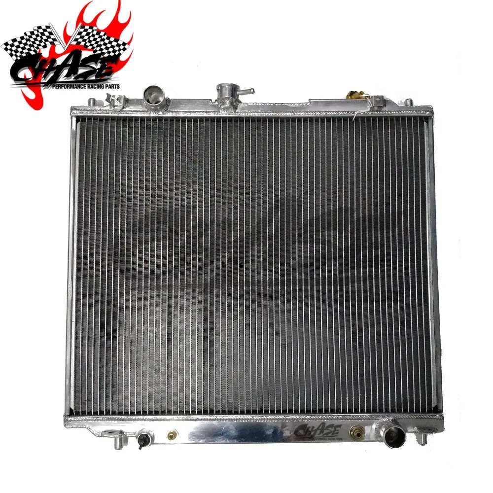 ALUMINUM RADIATOR For MITSUBISHI PAJERO/MONTERO 1993-1998 AT V26 V46 4M40T 40mm OEM:MB890955