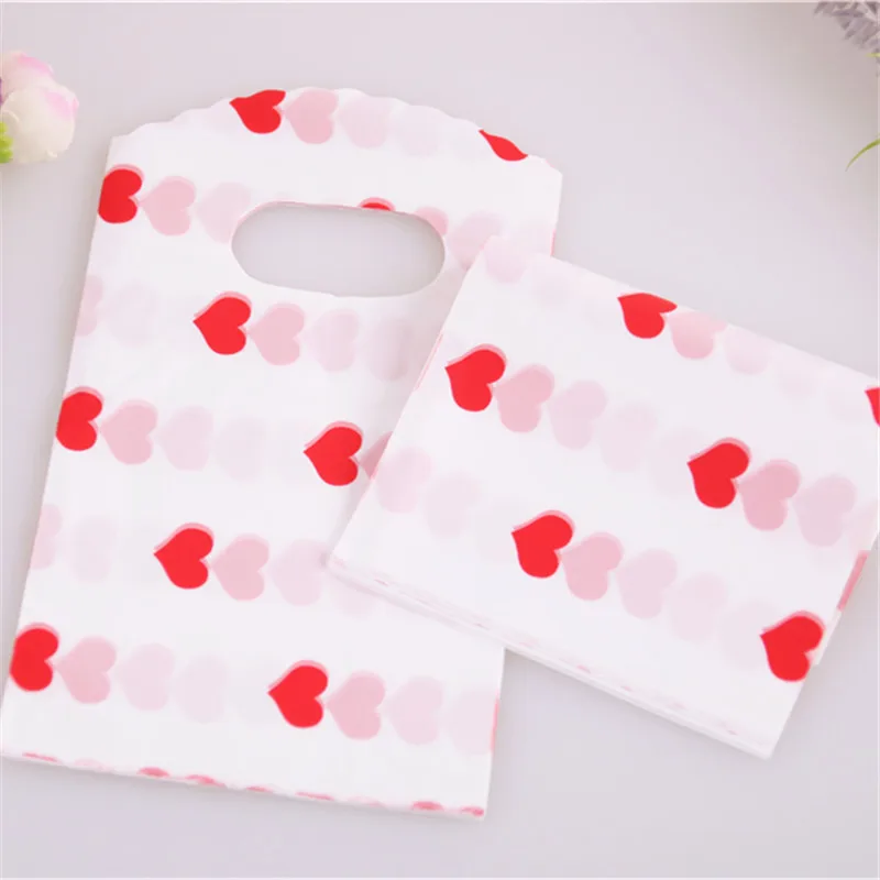 New Design Wholesale 50pcs/lot 9*15cm Mini Wedding Candy Pouches with Small Red Heart for lipstick Packaging