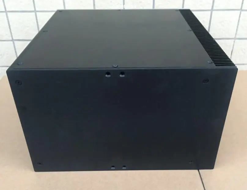 مكبر صوت أحادي من الفئة A باستخدام الحاسب الآلي صندوق مضخم هيكل من الألومنيوم مع مبدد حراري 320 مللي متر * 200 مللي متر * 311 مللي متر