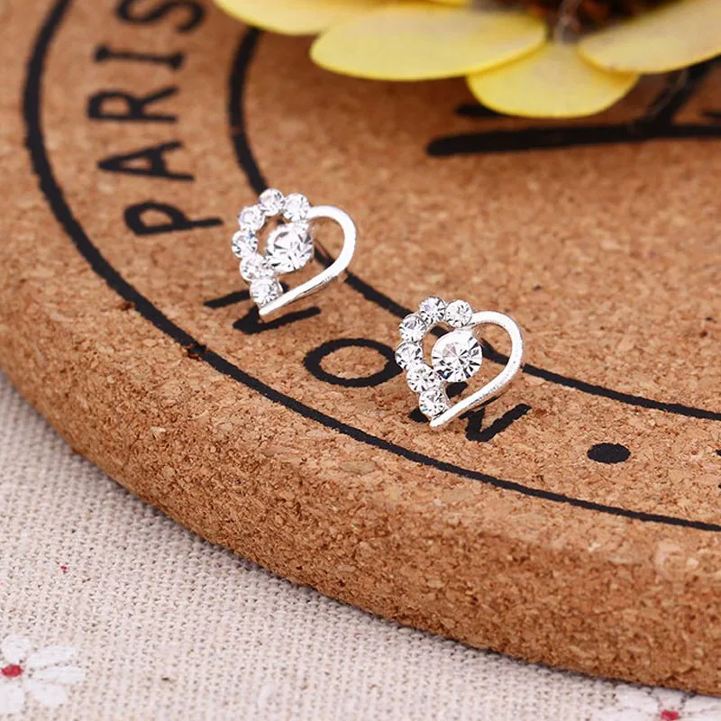 Cute Bijoux Crystal Heart Stud Earrings For Women Party Daily Wear Jewelry Wedding Accessories Wholesale Brincos Small Earring