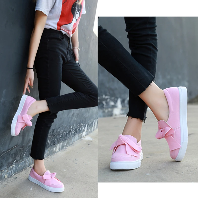 Fashion Women Flats Shoes Women\'s Skateboard Shoes Ladies Round Toe Bow Slip on Platform Sneakers Cute Shoes Plus Size Black