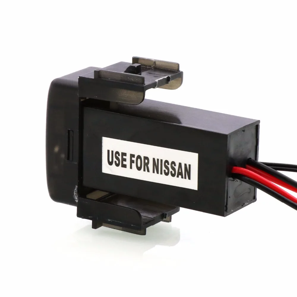 Car Thermometer Internal/External Temperature Display，USB Charge Port  for NISSAN,Qashqai,Tiida,X-trail,Sunny,NV200,Teana