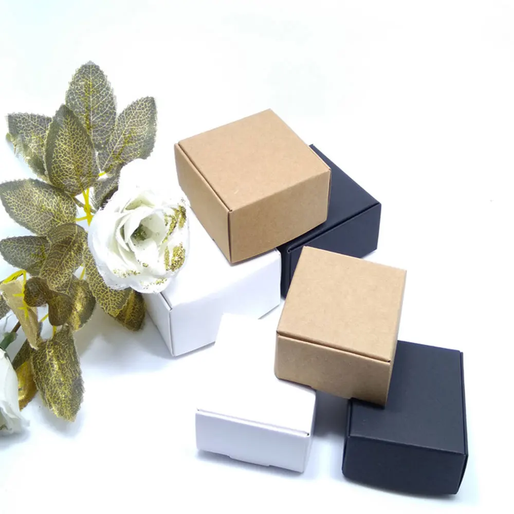 

20pcs New DIY Kraft Paper/Black/white Gift Box For Wedding Favors Birthday Party Candy Cookies Christmas party gift ideas Boxes