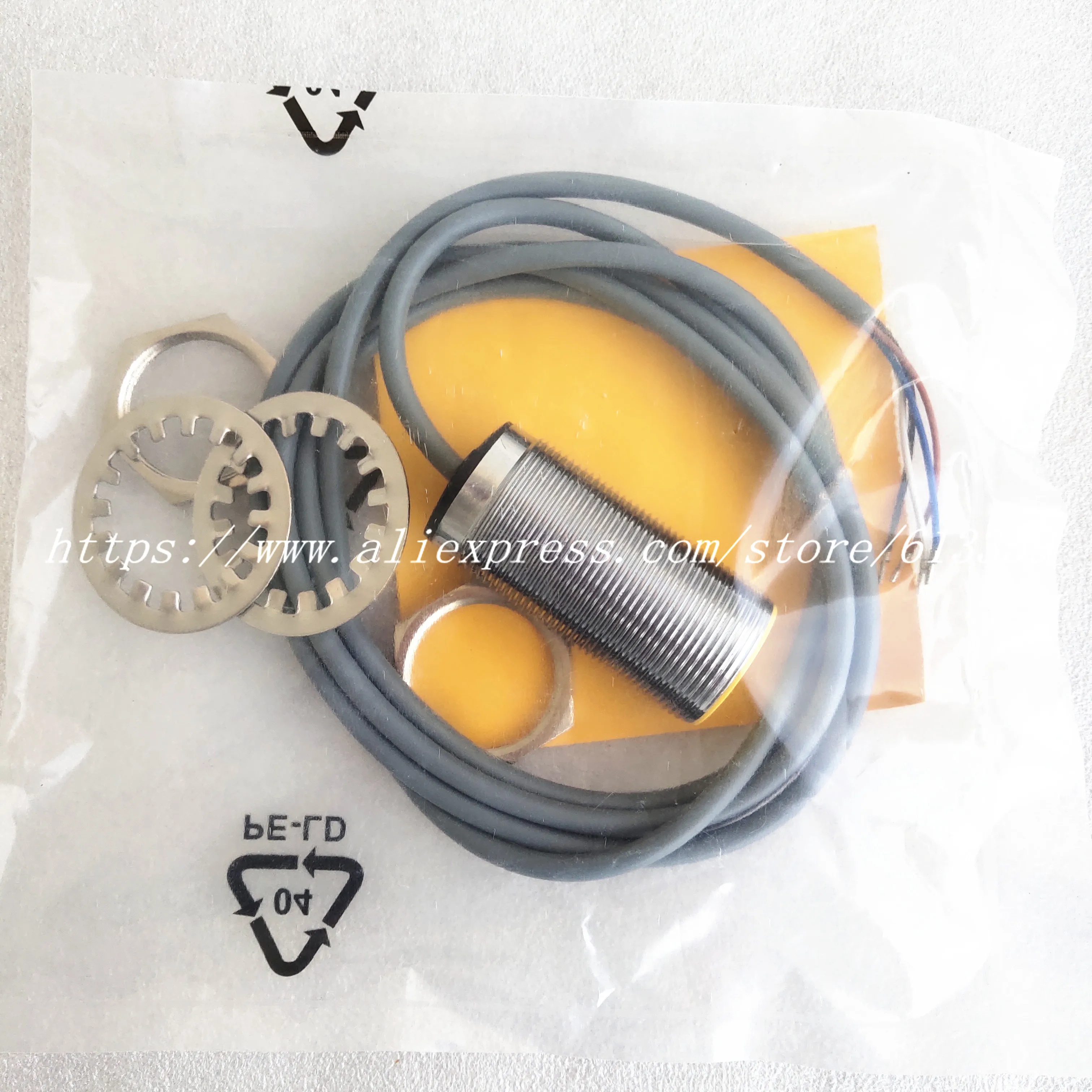 BI10-M30-LIU Turck Proximity Switch Sensor New High-Quality  Warranty For One Year