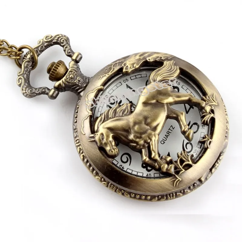 Antique Bronze Orologio Taschino Horse Hollow Quartz Pocket Watch Necklace Chain Pendant Womens Men Watches Gifts
