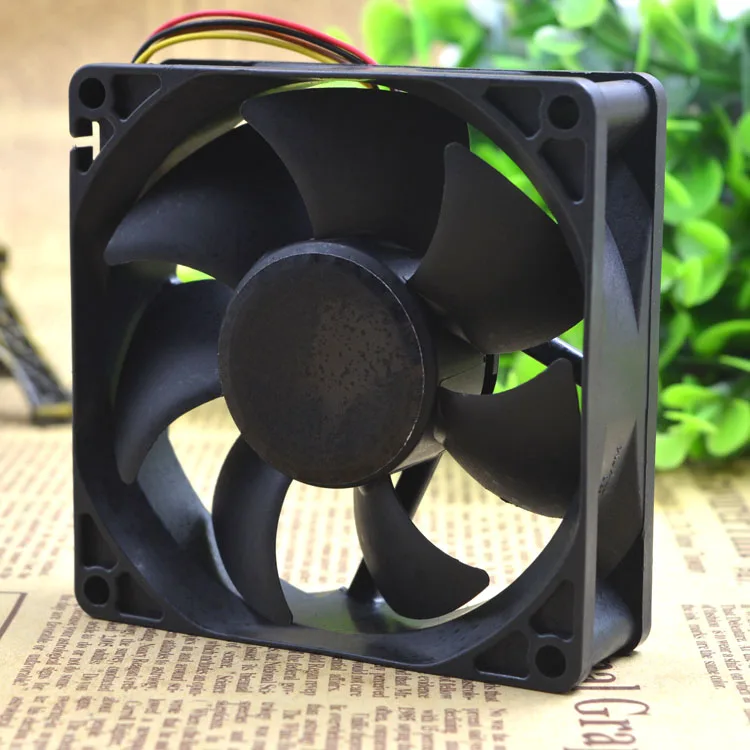 8CM 8025 12V silence PWM U80T12MS6A7-58 cooling fan 80x80x25mm