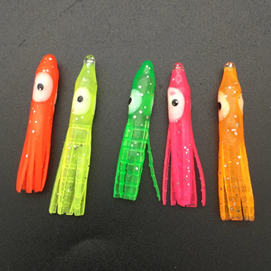 50Pcs*3-3.5cm  Fishing Artifical Lures Luminous octopus skirt squid lure octopus Rig soft bait squid lures