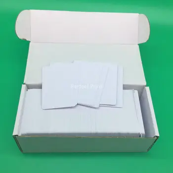 230 ชิ้น/ล็อตอิงค์เจ็ทDualด้านพิมพ์เปล่าPVC ID Cardไม่มีชิปสำหรับEpson T50 P50 A50 T60 L800 TX720WD PX700W PX800FW