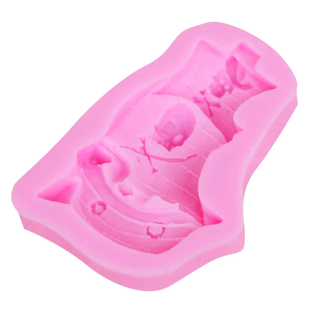 Epoxy UV Resin F1169  Pirate Ship Skull Skeleton Silicone Mold Cake Decoration Fondant Cake 3D Mold Food Grade Silicone Mould