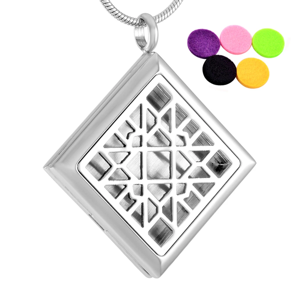 MJP0035 Hollow Checkered Pattern Perfume Essential Oils Aromatherapy Diffuser Locket Necklace With Free Pads