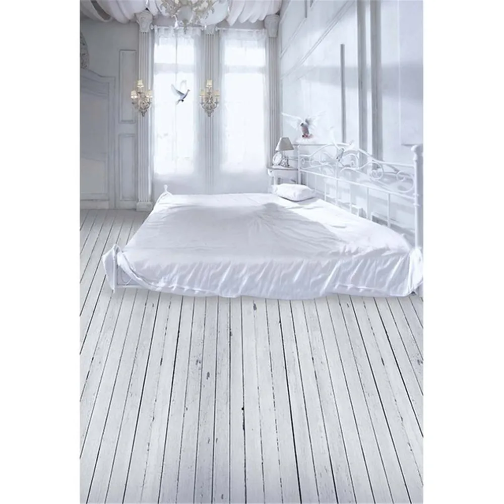 Фон для фотосъемки с изображением интерьера комнаты для свадебной фотосъемки с изображением белой кровати люстры голубей яркого окна фон для фотосъемки деревянный пол