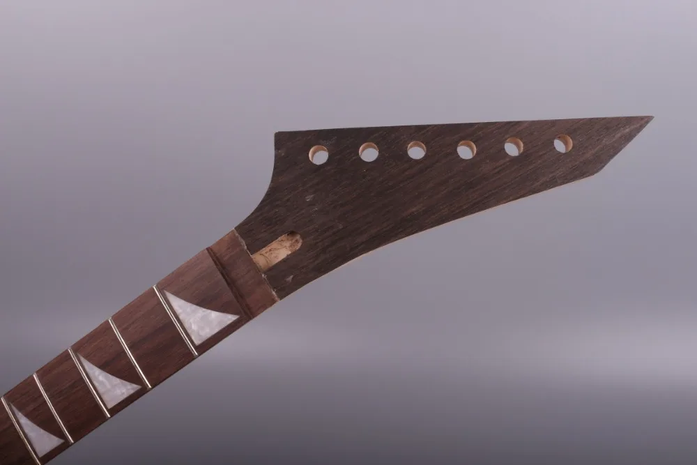 25.5 INCH unfinishede lectric guitar neck 24 fret floyd rose locking nut. maple made and rosewood fingerboard 031#