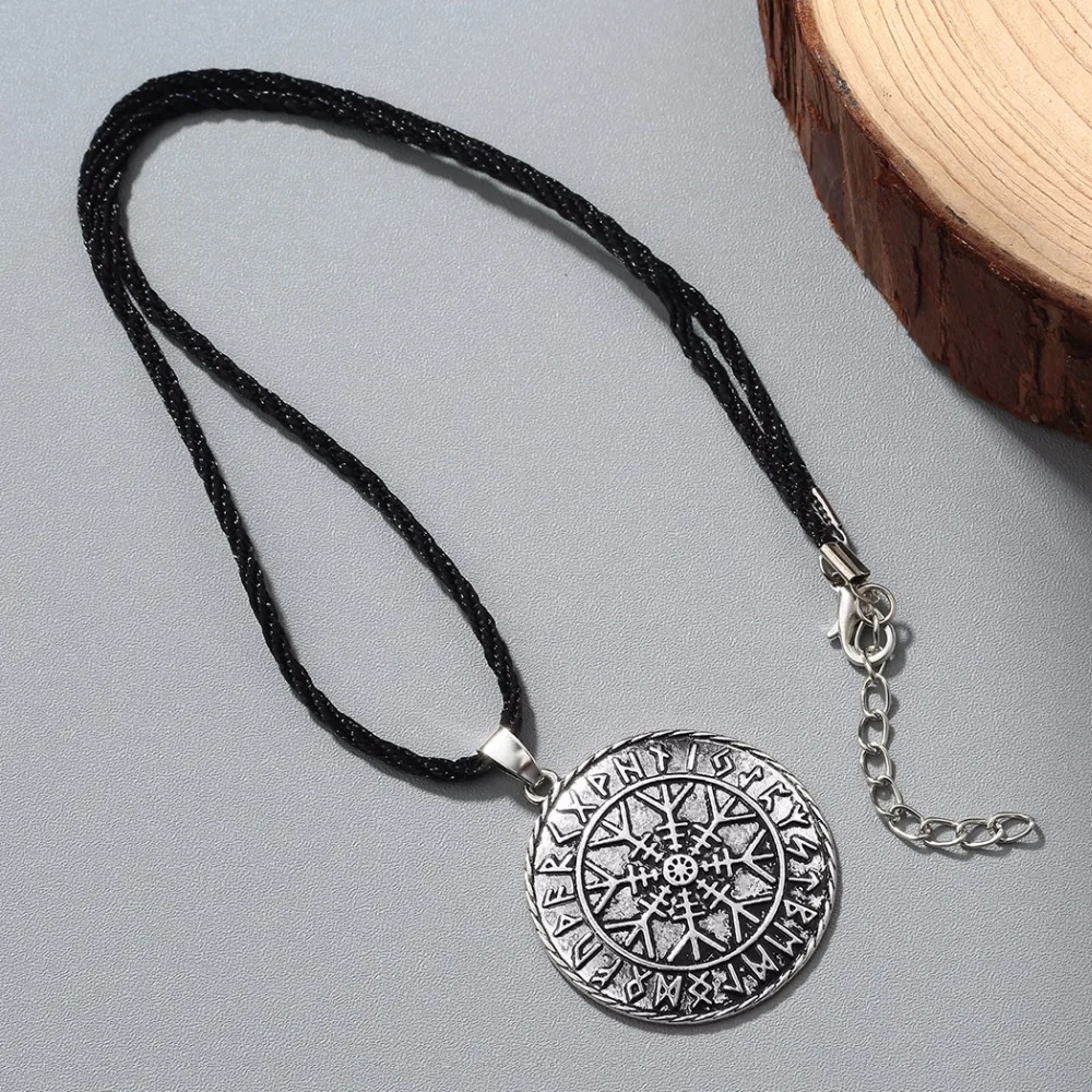 Kinitial Antique ODIN\'S Symbol of Norse Runic Pendant men Necklace Viking Runes Vegvisir Compass Pendants Necklaces Jewelry