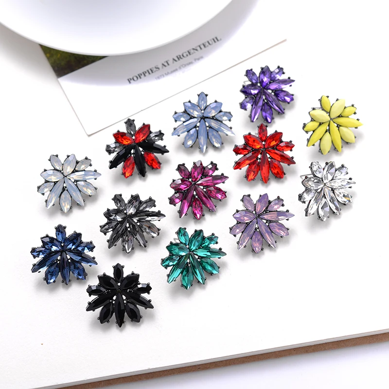 Colorful Crystal Star Shape Fashion Stud Earrings Acrylic Stone Women Piercing Earrings Christmas Gift for Girlfriend 2019