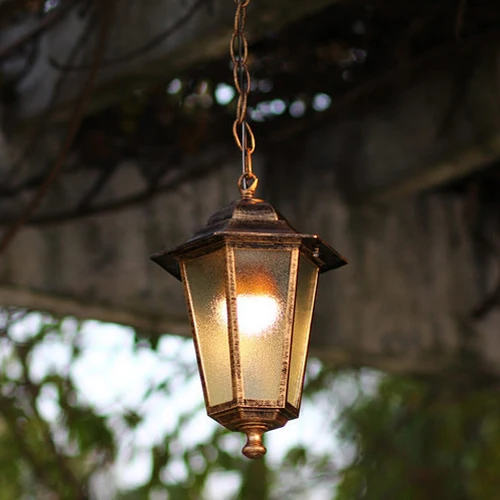 Vintage sześciokątna zewnętrzna aluminiowa lampa E27 LED lampa z żarówką europejska retro wodoodporna balkon cynamon szklany wisiorek światło