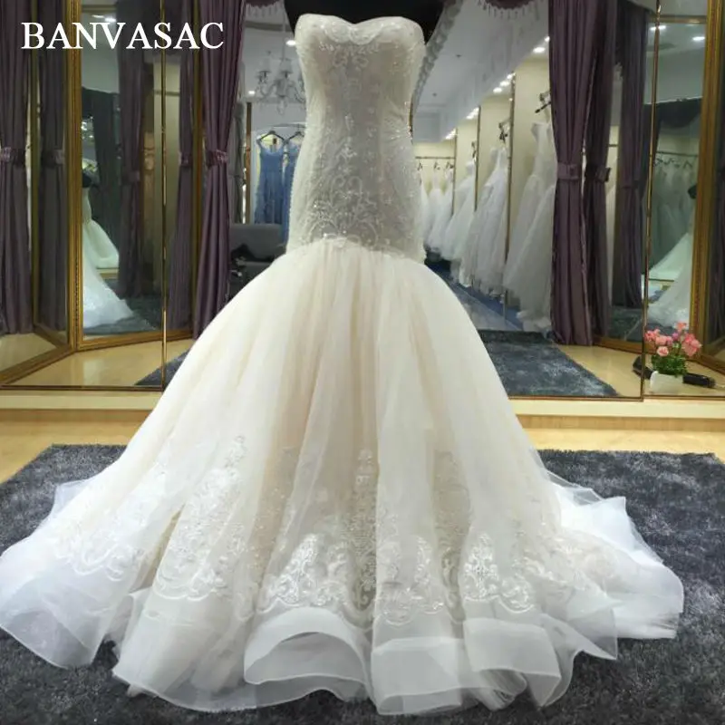 Banvasac nova sereia luxo bordado sem alças vestidos de casamento sem mangas cristais cetim capela trem vestidos de noiva