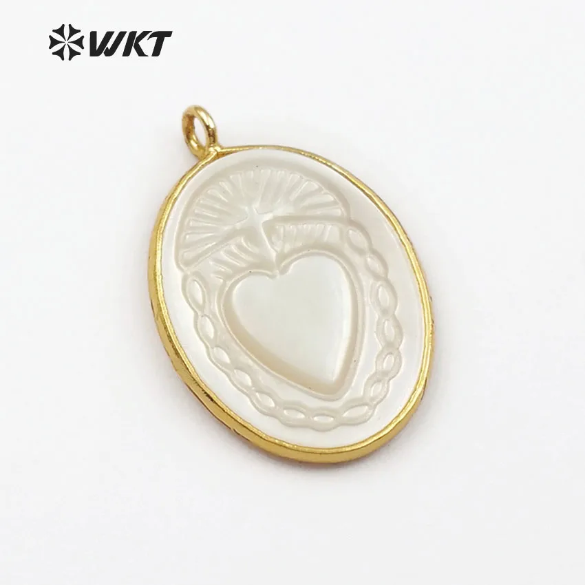 WT-JP055 Wholesal New Arrival White Shell Virgin Love Pattern Round Shape Pendants Metal Electroplated For Jewelry Procurement