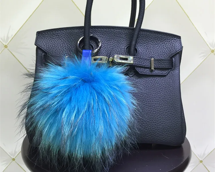 Stylish Women\'s Handbag Pompom Keychain Pendant Accessory for Elevating Bag Style Unique Purse Decoration Fashionable Charm