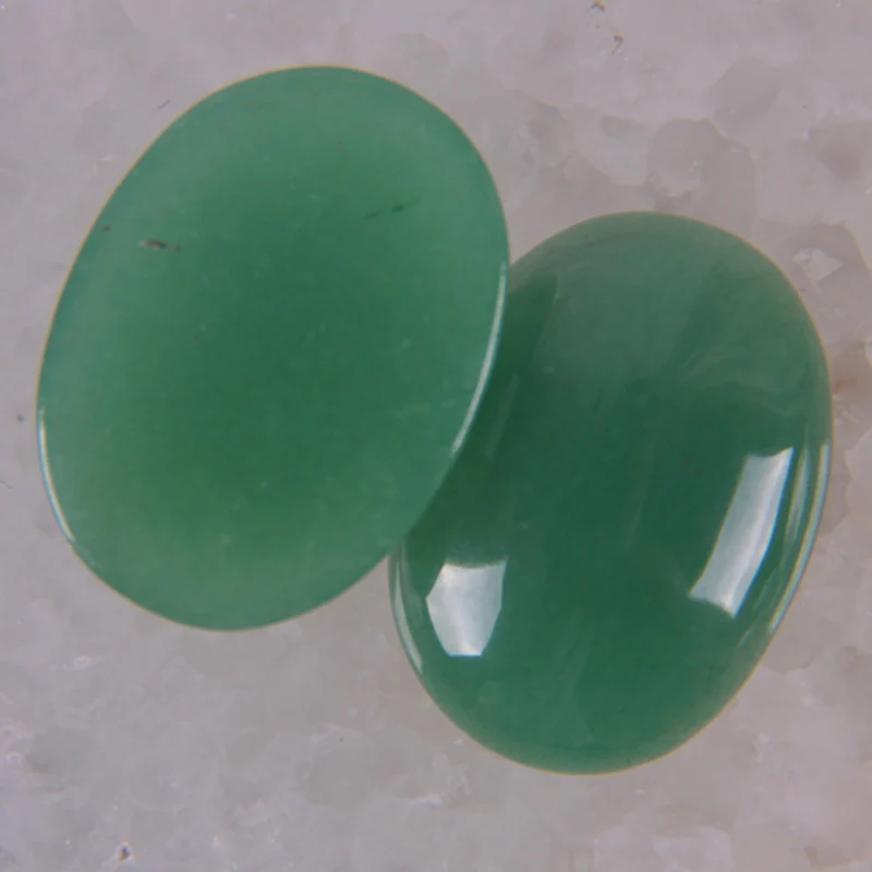 25x18MM Green Aventurine Oval Cabochon CAB Bead (2 pcs/lot) H037