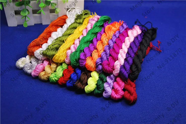 Hot Kumihimo cavi 10 pz 25 metri/pz Multi 1mm Macrame Cavo di Nylon Filo di Perline di Seta Cavo di Perline Stringa di Perline Intrecciate Cavo DS206