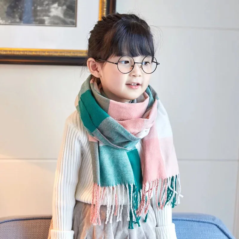 Autumn and winter children\'s scarf British plaid high-grade warm imitation cashmere soft scarf boys and girls fashion scarf