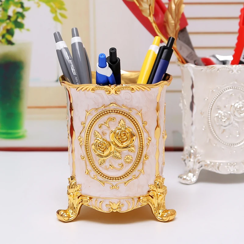 Luxury Home Office Storage Holders Pen Holder Cosmetic Organizer Metal Art Craft Tabletop Decoration Gift