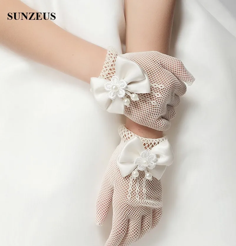 White/Ivory Girls Gloves Elastic Tulle Children Gloves For Wedding Wrist Length Finger Kids Wedding Gloves Short BV-015