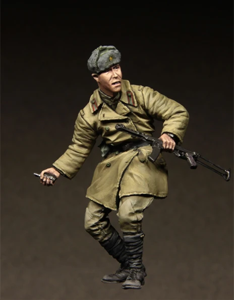 1/35 Resin Figures  Model Kit-C188 Russian Infantryman  Unassembled unpainted