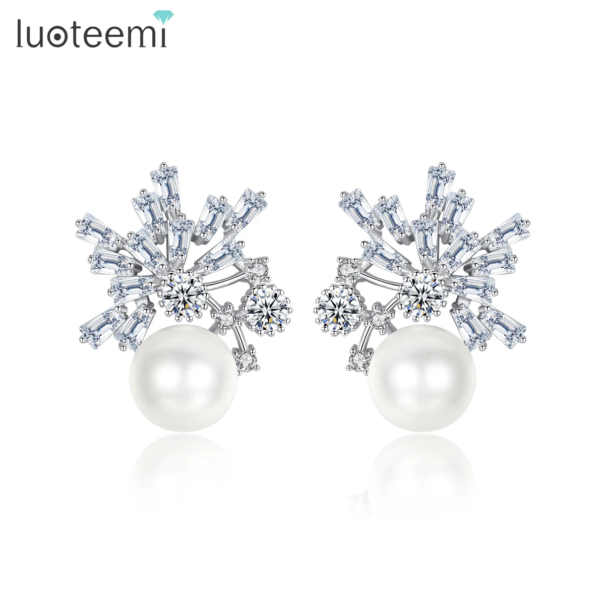 

LUOTEEMI Korean Fashion Stud Earrings for Women Simulated-pearl Wedding Bride Party Shiny CZ Gold Color Jewelry Christmas Gift