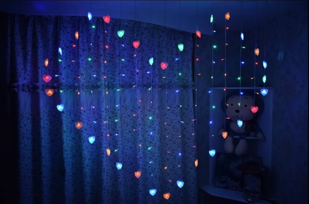 AC220V 2x1.5m Heart Shape 128LED 34 Hearts LED String Holiday Light Christmas Wedding Home Decoration Curtain lights Garland