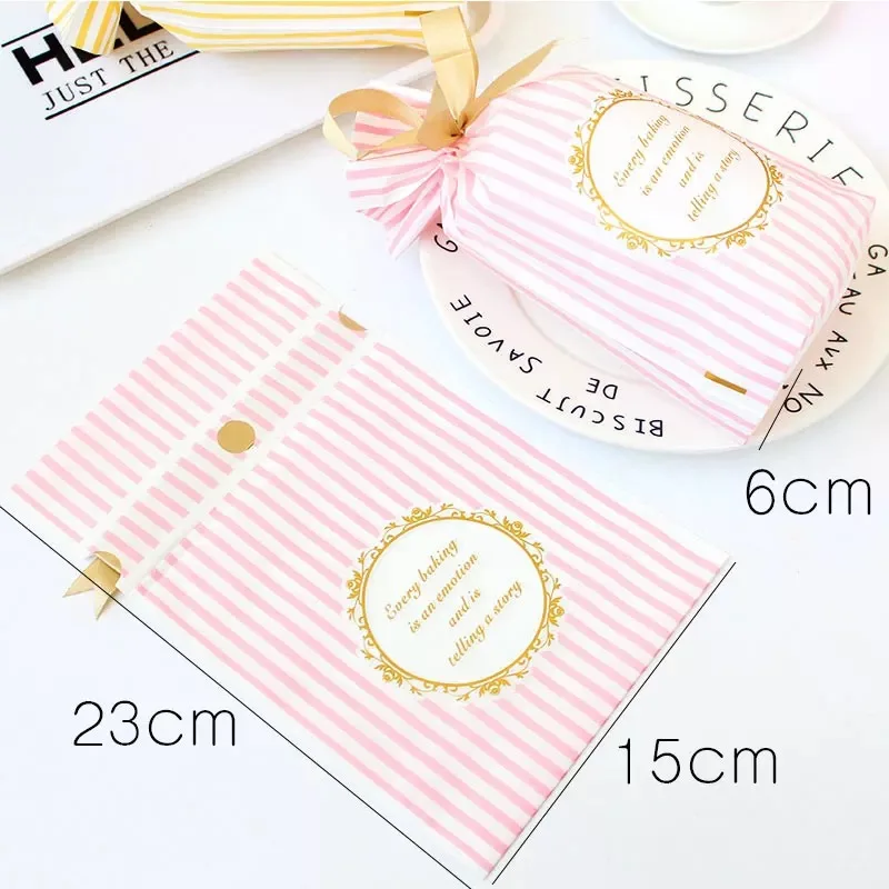 Novo 23.5*15cm 50 pçs bonito amarelo rosa listra design saco biscoito lanches chocolate presente festa decoração sacos de embalagem plástico