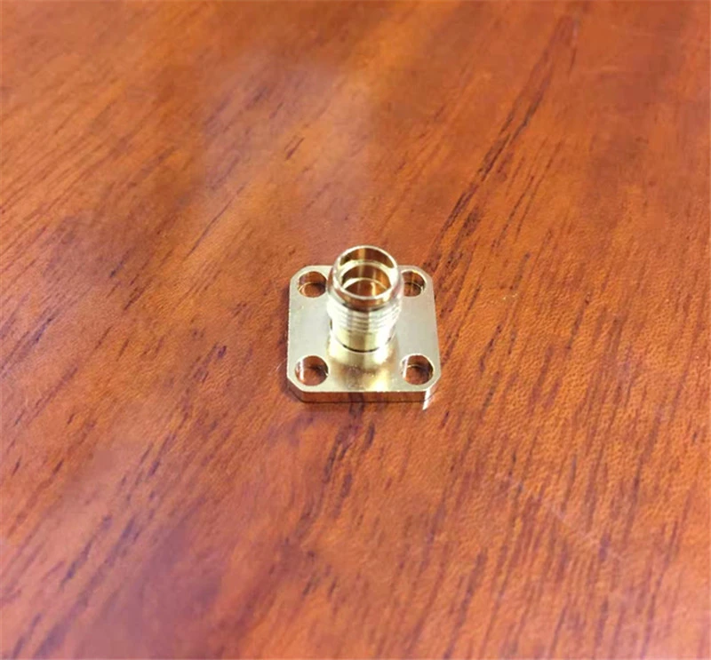 مقبس لمحول SMA905 ضياء داخلي 4.0 مللي متر قاعدة مقعد من الألياف الضوئية لمقبس مقرنة SMA905 ftth ، قاعدة قوس شحن مجاني 10 قطعة