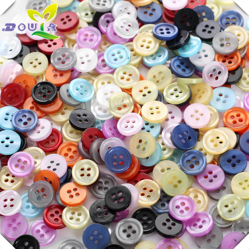 Four eyes fine edge pearlescent resin fastener clothing buttons wholesale imitation shell moonlight button 48pcs/ bag