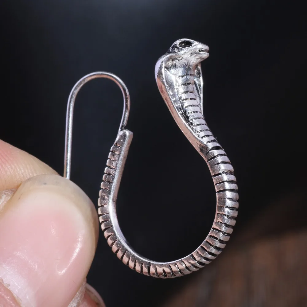YWOSPX Vintage Silver Color Snake Dangel Earrings for Women Fashion Jewelry Halloween Brincos Party Statement Earings Gifts