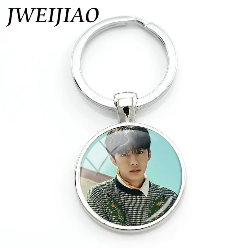 JWEIJIAO K-POP Monsta X Album Photo Keychain SHINE FOREVER Album Key Rings Photo Card Photocard Fans Custom Keyrings Chain MN14