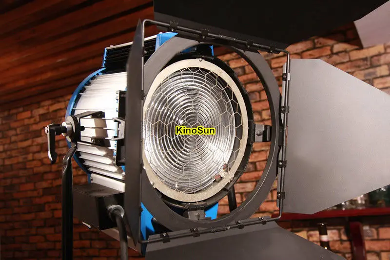 PRO 5000W Fresnel Tungsten Light Spotlight + bulb film studio video