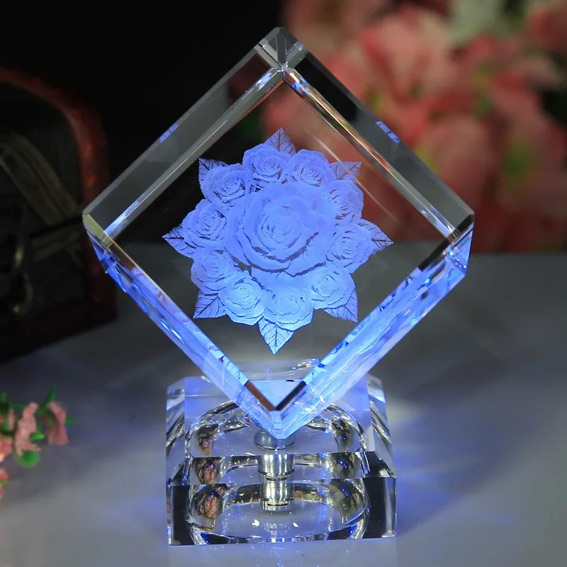 3D Laser K9 Crystal Rose Incisione Cubo LED Base Per il Giorno di san valentino Di Compleanno Regali di Anniversario di Nozze