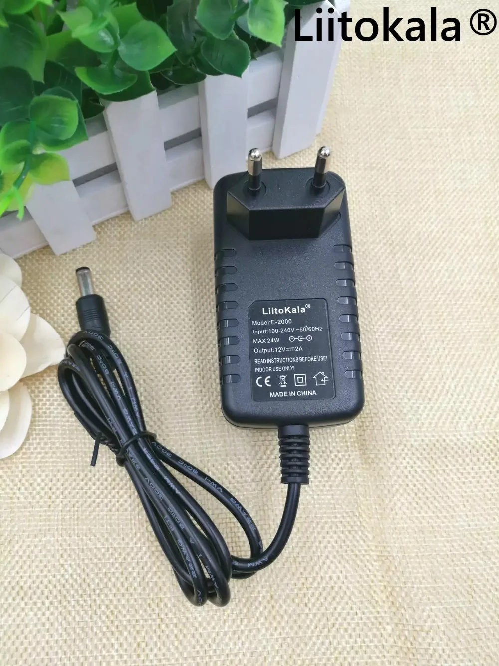 Liitokala 500 / 400 12V 2A adapter power supply monitor door DC 5.5 * 2.1 mm European plug / US plug