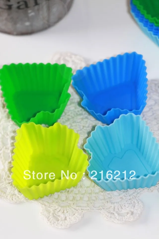 

3.6cm MINI pine tree-shaped Silicone Muffin Cake Cupcake Cup Cake Mould Case Bakeware Maker Mold Tray Baking Jumbo